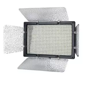 نور ثابت LED و SMD چه تفاوتی با هم دارند؟